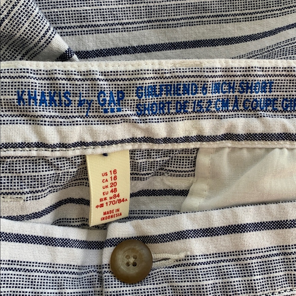 Gap girlfriend style 6 in short blue and white stripes size 16 - Picture 2 of 9